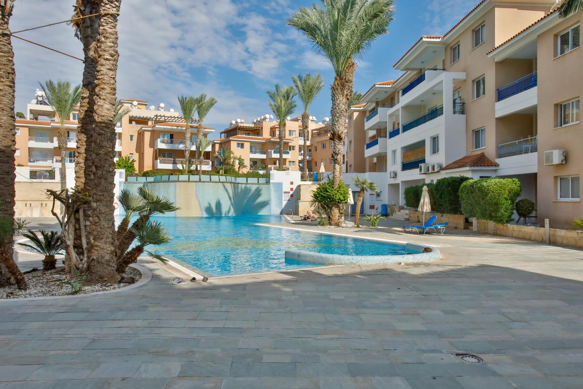 Casa Del Sol Townhouse In Iris Village Pafos Zewnętrze zdjęcie