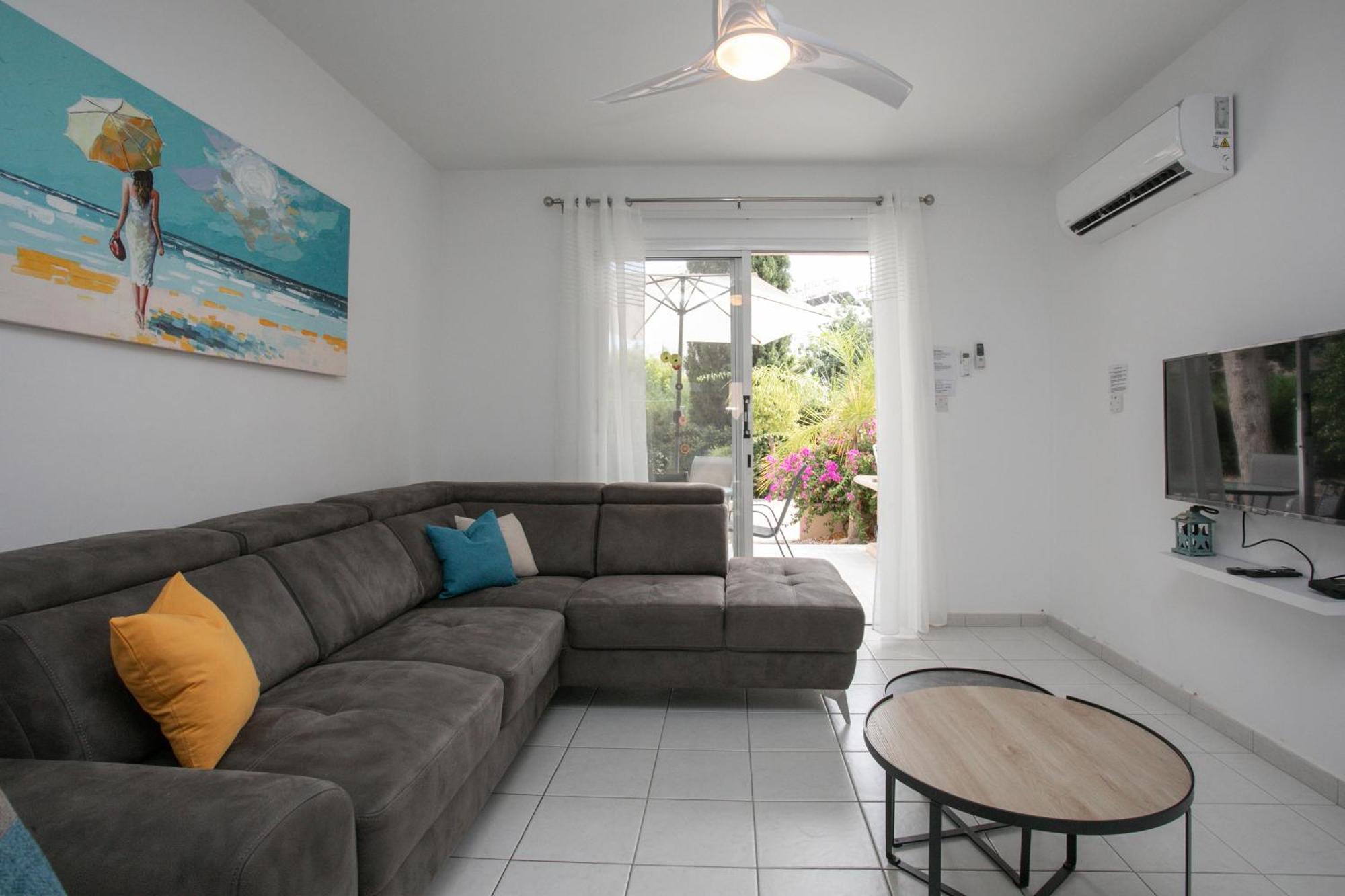 Casa Del Sol Townhouse In Iris Village Pafos Zewnętrze zdjęcie