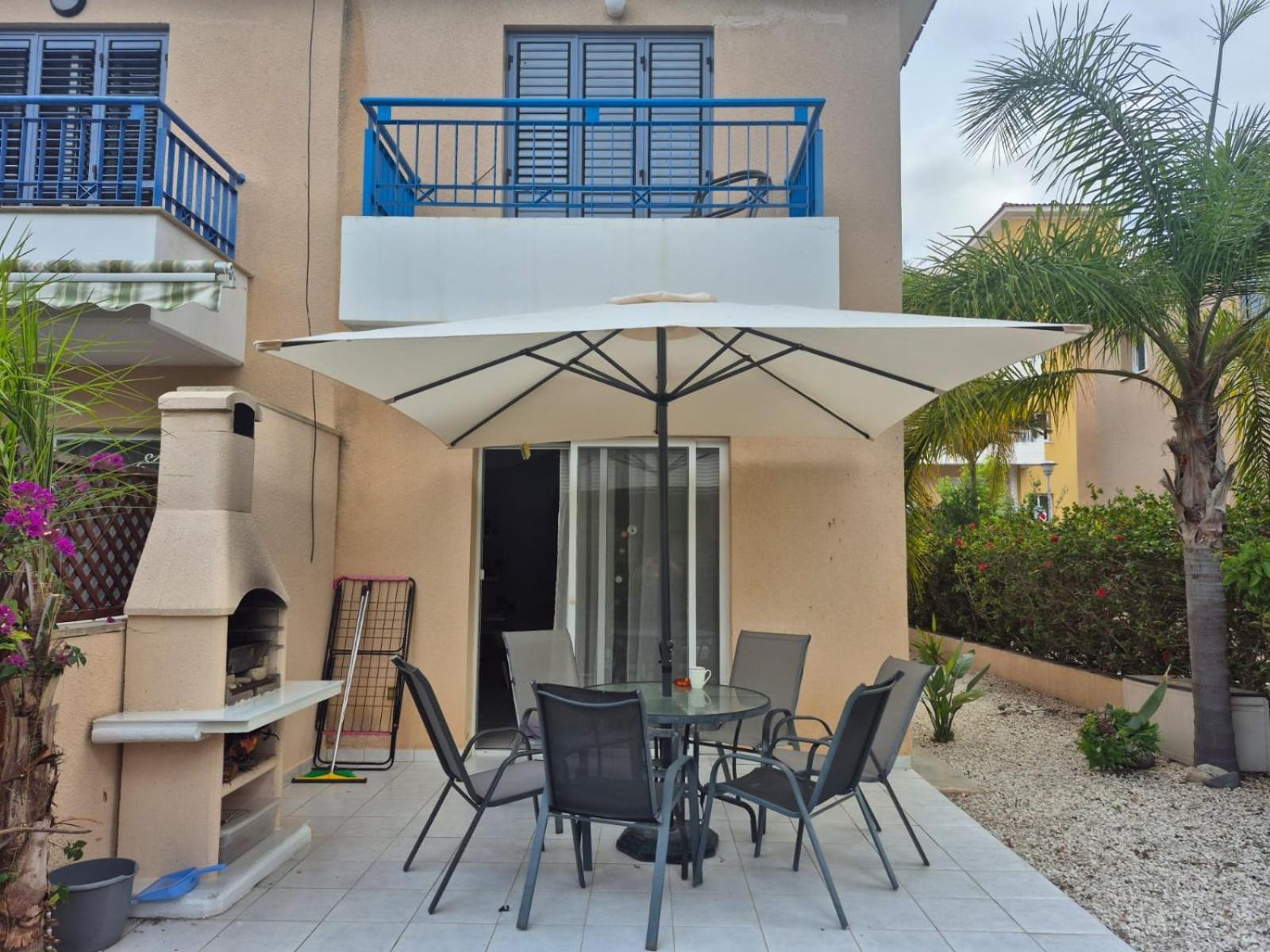 Casa Del Sol Townhouse In Iris Village Pafos Zewnętrze zdjęcie